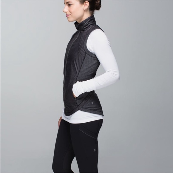 Lululemon Rare Rebel Runner Vest - Picture 3 of 16